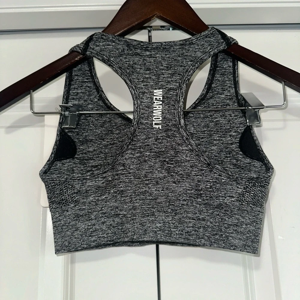 Wearwolf Stretch Racerback Lightweight Sports Bra Grey S NWT